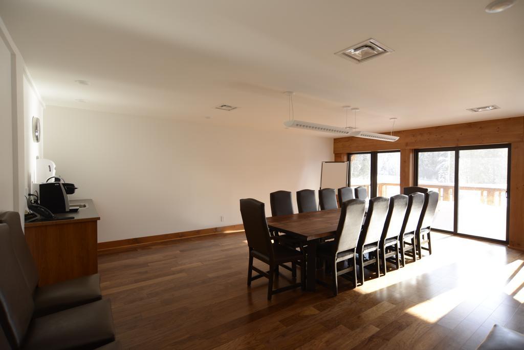 Hotel Le Grand R Saint-Donat-de-Montcalm Exterior foto