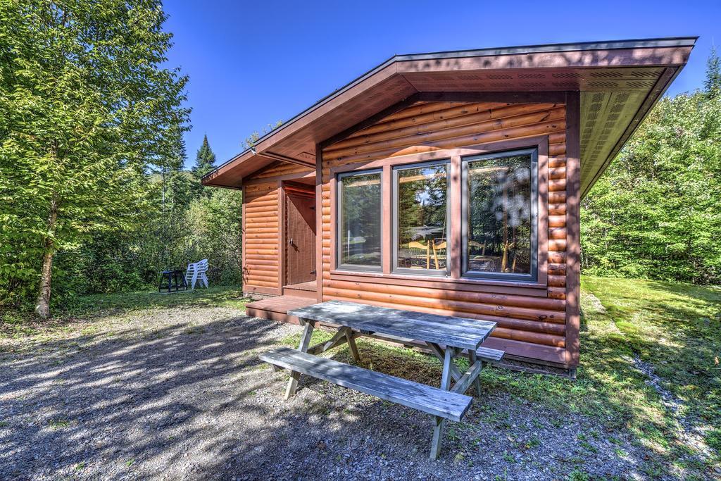 Hotel Le Grand R Saint-Donat-de-Montcalm Exterior foto
