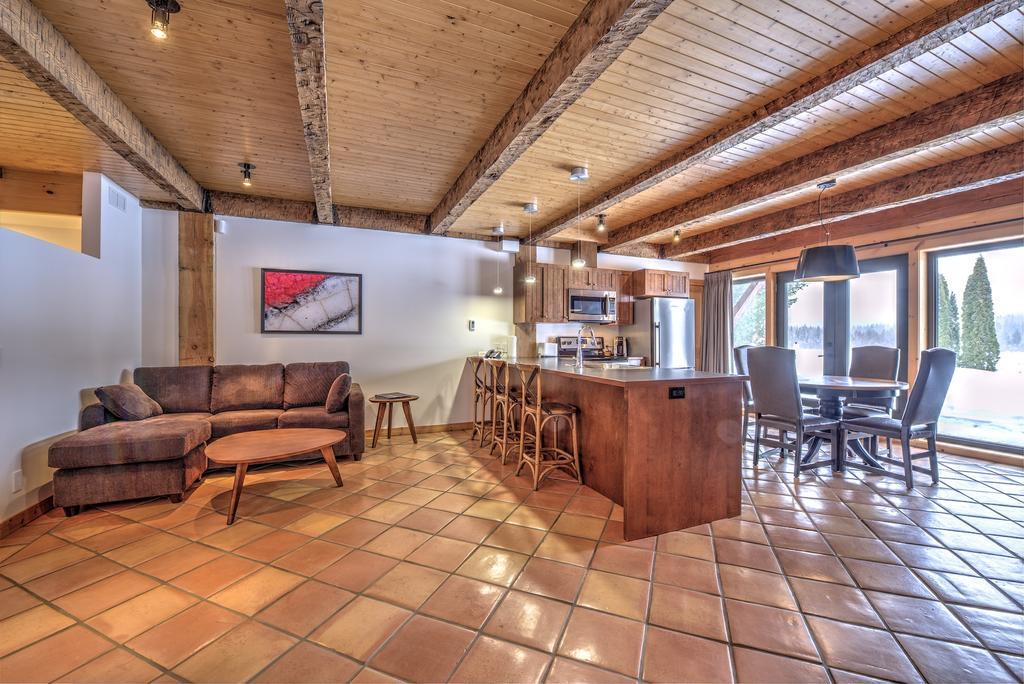 Hotel Le Grand R Saint-Donat-de-Montcalm Exterior foto